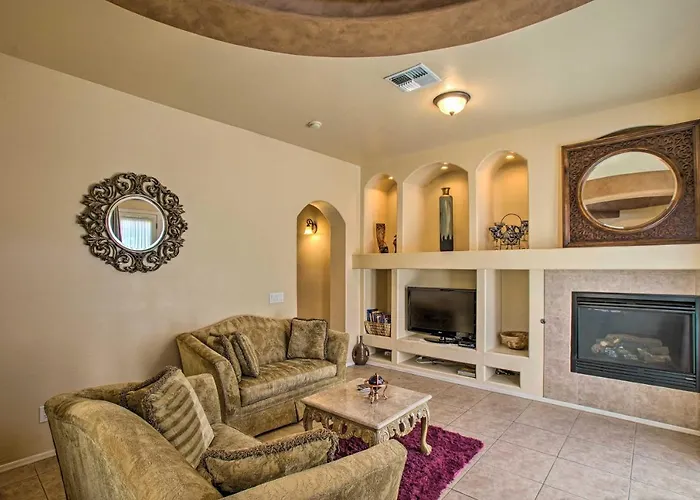 Holiday home Near Golf: Casita W/ Patio 10 Mi To Dtwn Phoenix!
