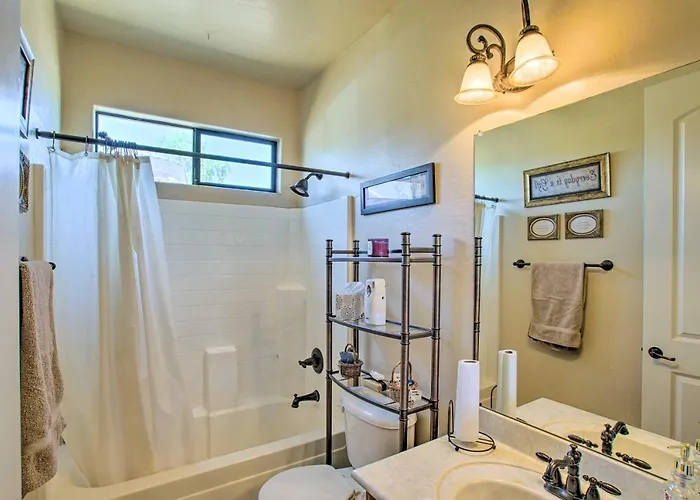 Holiday home Near Golf: Casita W/ Patio 10 Mi To Dtwn Phoenix! Phoenix